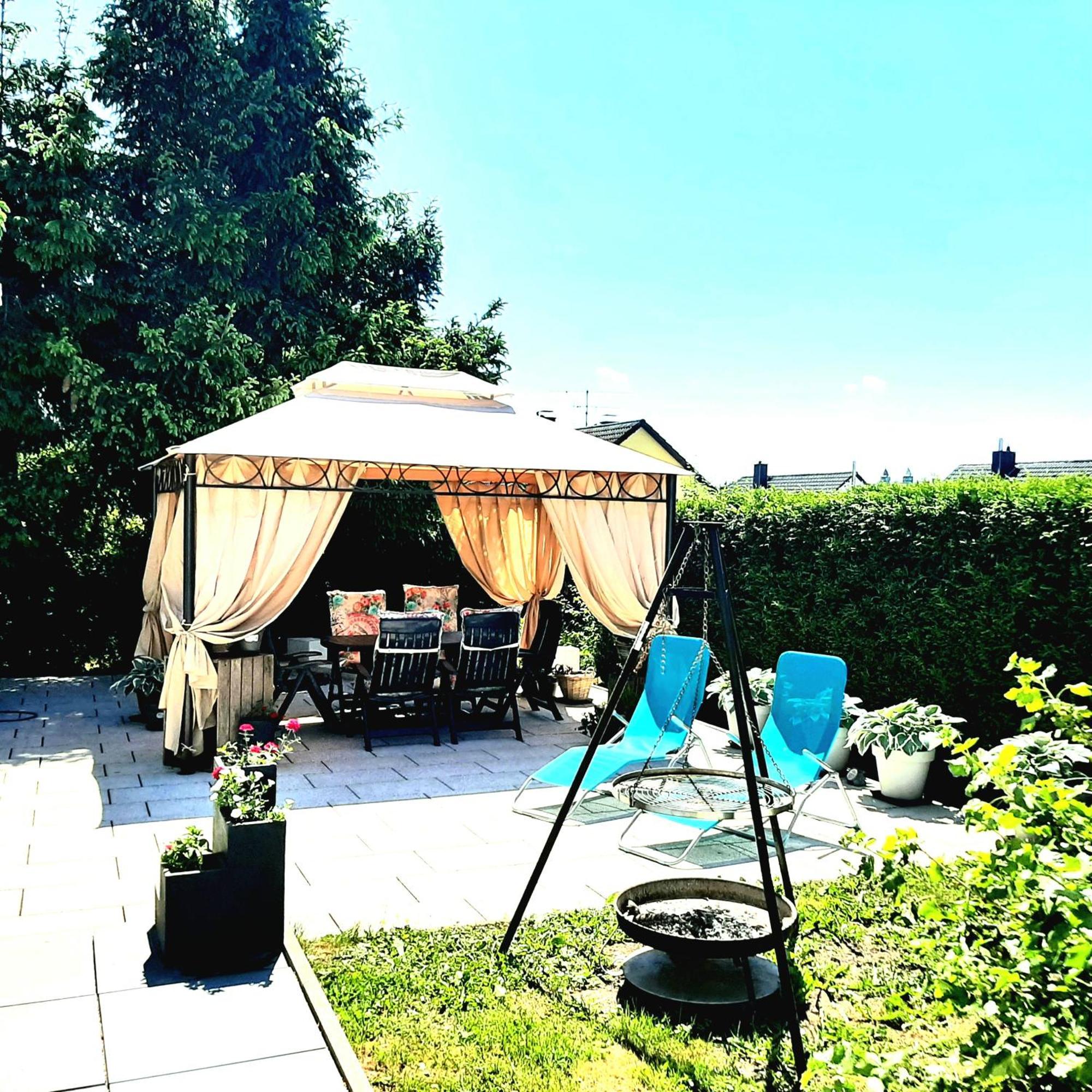 Design Maisonette - 24H Self-Check-In - Bis 7 Pers - In Direkter Weihernaehe - Parkplatz - Wifi - Balkon -Terrasse - Radwege Schiffweiler Bagian luar foto